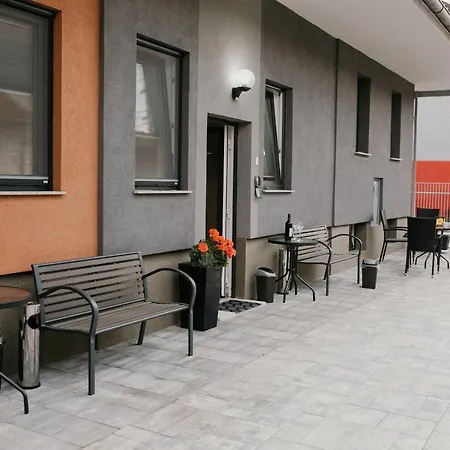 Drevi * Λιουμπλιάνα